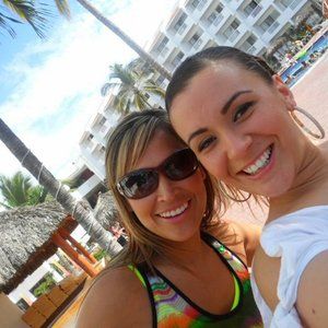 Meet your Posher, Amanda-rose